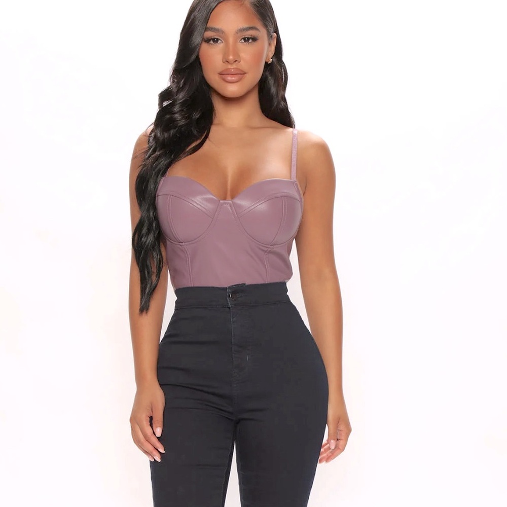 Fashion Nova buster